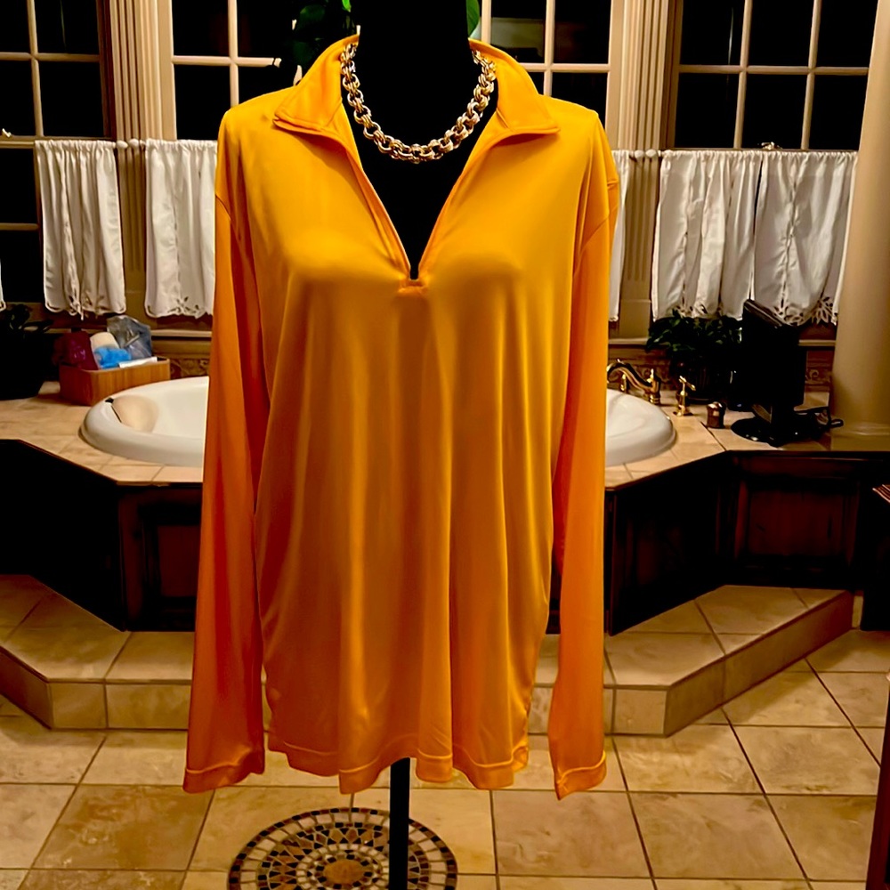 Gold Team 365 silk shirt Size Med